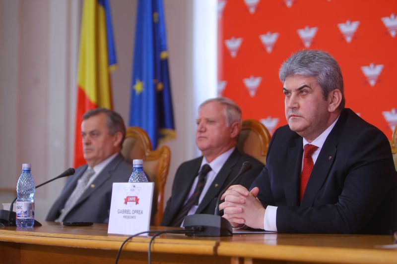 UNPR: Kover Laszlo "urmăreşte cu premeditare producerea unui incident diplomatic de primă linie"