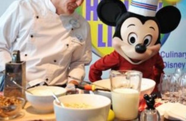 VEZI cui a declarat RĂZBOI compania Walt Disney