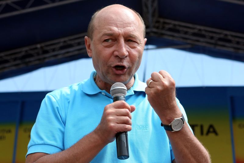 Băsescu la GDS: Generaţia tânără din PSD, mult mai rea decât generaţia lui Iliescu