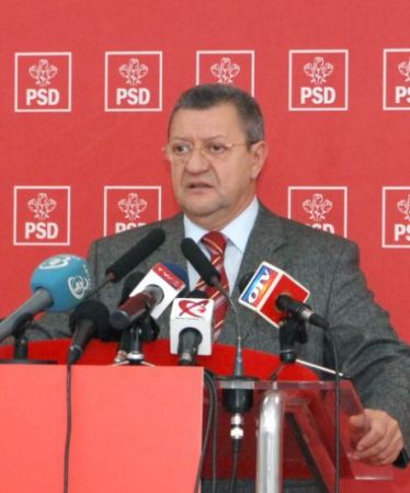 Bogdan Niculescu Duvăz: Nu s-a luat o decizie privind referendumul în două zile