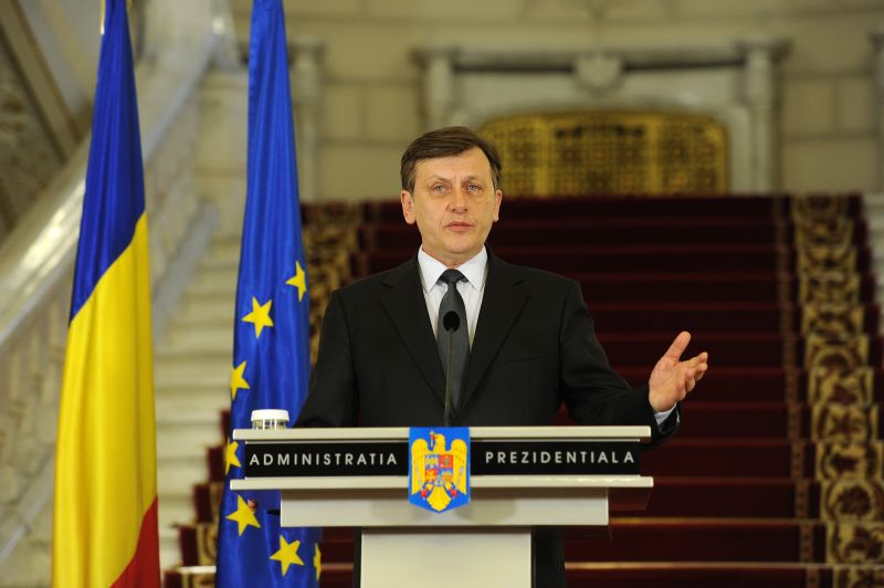 Crin Antonescu: Job-ul de prim-ministru, mai greu decât cel de preşedinte