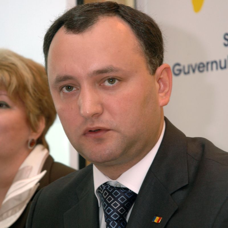 Diplomat german: "Moldova e a voastră, nu trebuia să o recunoaşteţi ca alt stat! Păi cum am făcut noi cu RDG-ul?"