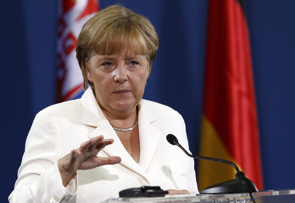 Merkel aplică austeritatea pe ea. A purtat aceeaşi rochie de-acum 4 ani la un eveniment muzical