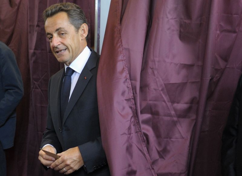 PERCHEZIŢII acasă la fostul preşedinte francez Nicolas Sarkozy, în lipsa acestuia