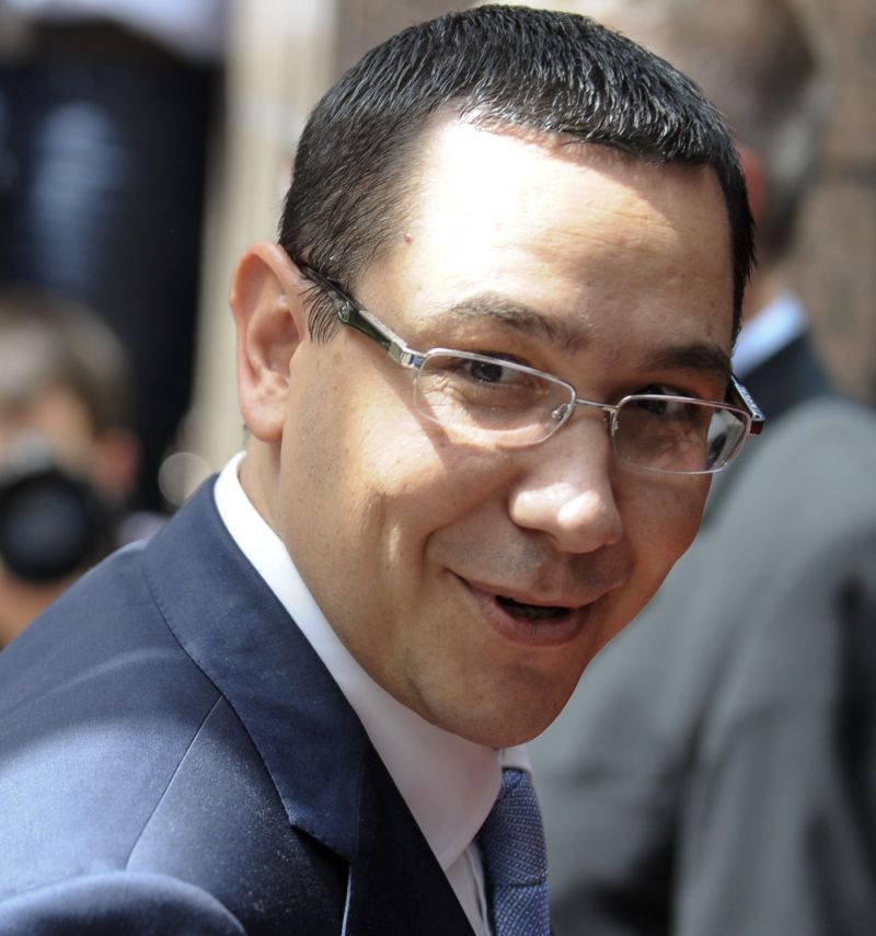 Ponta cere sesiune extraordinară pentru referendum