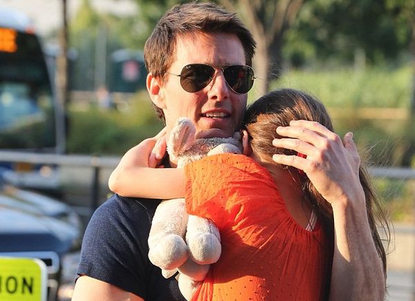 Prima vizită al ui Tom Cruise la fiica lui după anunţul divorţului