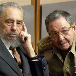 Raul Castro s-a dus în Rusia pentru a afla secretele îmbălsămării lui Lenin