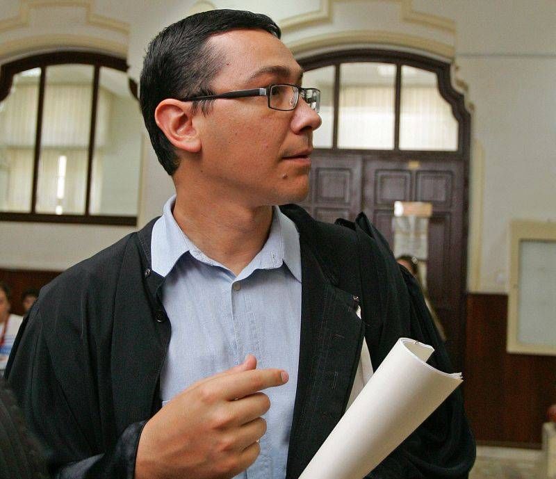 Singura comisie care susţine că Victor Ponta nu a plagiat A PRIMIT DECIZIA ÎN PLIC