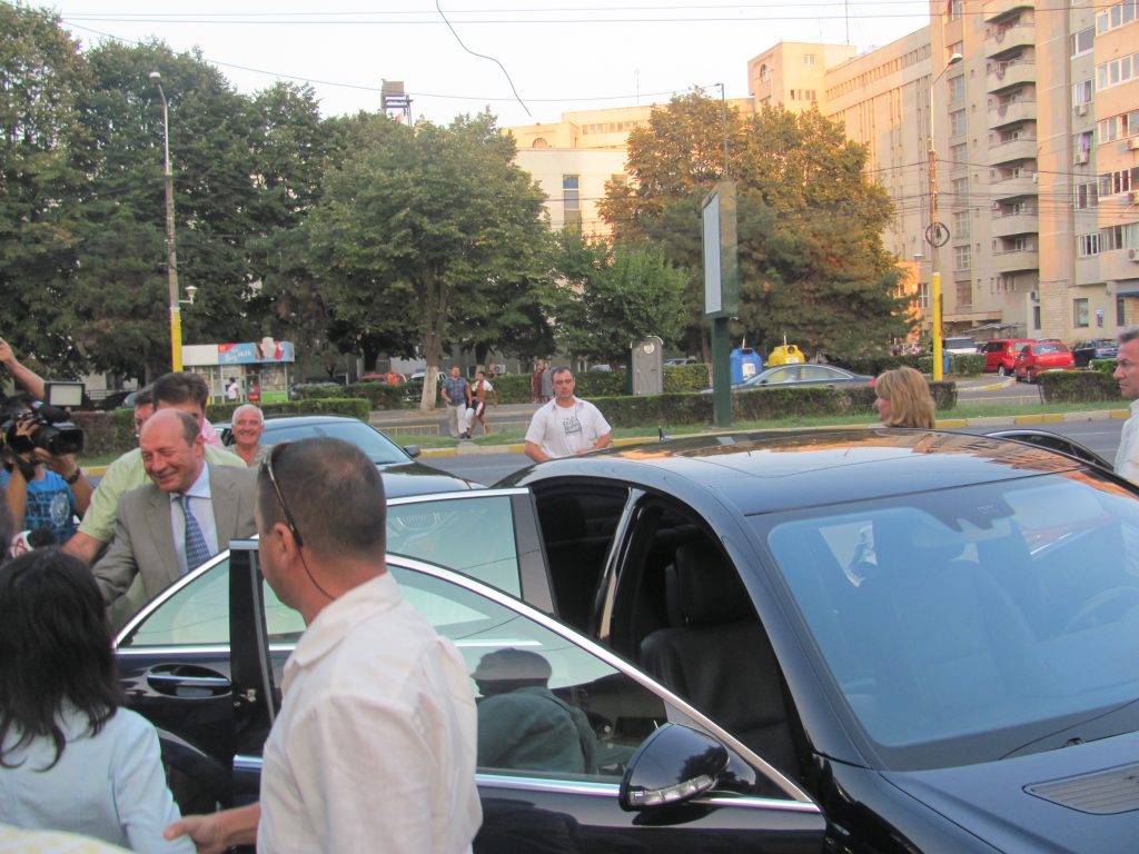 Culisele întâlnirii lui Traian Băsescu cu foştii colegi din marină | FOTO