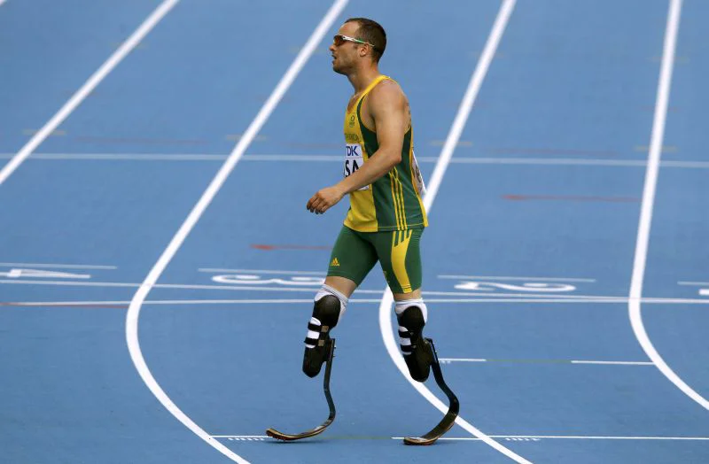 JO 2012: FABULOS! Pistorius, SPORTIVUL FĂRĂ PICIOARE, a ieşit pe locul al doilea la cursa de 400 de metri