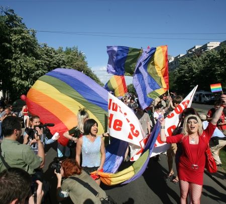 Parada gay a fost interzisă 100 de ani la Moscova