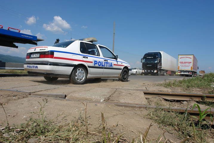 TRAFIC. Vezi drumurile pe care se circulă cu dificultate