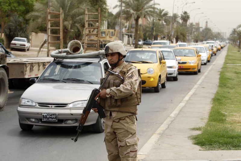 Atac asupra unei închisori din nordul Irakului: 12 gardieni ucişi şi 100 de evadaţi