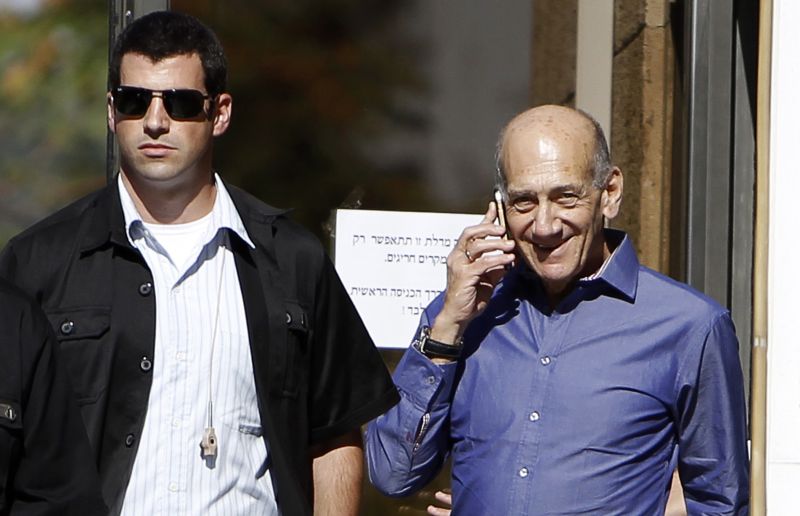 Ex-premierul israelian Ehud Olmert, condamnat la un an de închisoare cu suspendare