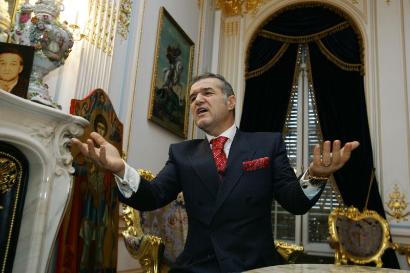 Gigi Becali, acuzaţii grave la adresa lui Paszkany: "Umblă cu "făină" d'aia din Columbia"