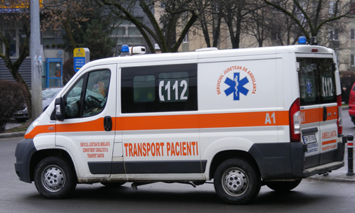 În Cluj, Ambulanţa s-a transformat în TAXI. Vine la domiciliu doar contracost