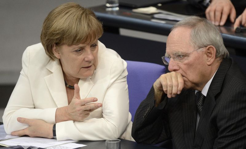 Merkel versus Draghi. Germania vrea supraveghere unică, dar nu pentru băncile sale