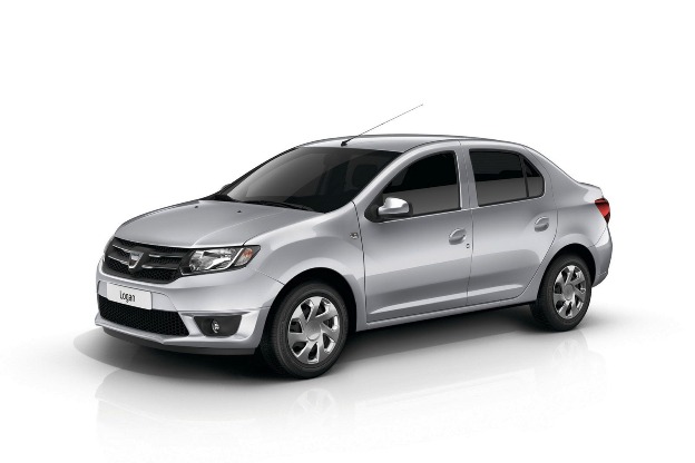 Salonul de la Paris: Ziua Dacia. Ieri au fost prezentate noile modele Logan şi Sandero. Dacia ieftineşte noile modele. VEZI CU CÂT! | GALERIE FOTO