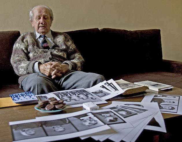 A murit Wilhelm Brasse, fotograful care a imortalizat ororile de la Auschwitz