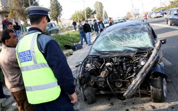 Accident cu trei morţi în judeţul Caraş Severin