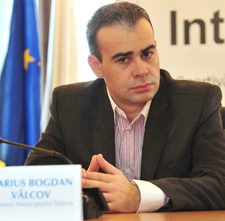 ALEGERI 2012. Darius Vâlcov, primarul Slatinei, candidează la Senat