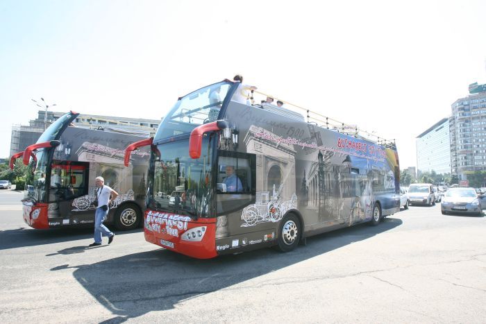 Autobuzele turistice din Bucureşti nu mai merg începând cu 1 noiembrie