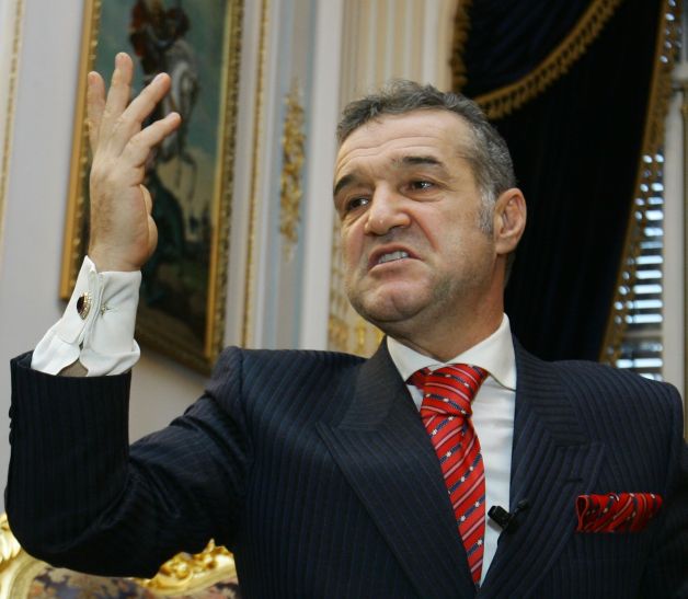 Becali, Ciorbea şi Sorin Roşca Stănescu, candidaţi oficiali ai PNL. VEZI pe cine trimite PNL să se bată cu MRU la Arad