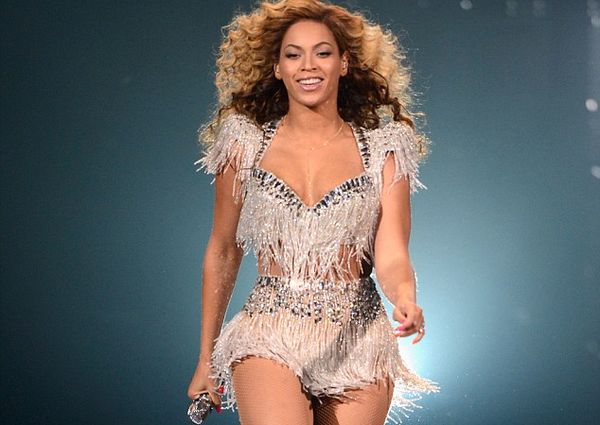 Beyonce va cânta în finala Superbowl