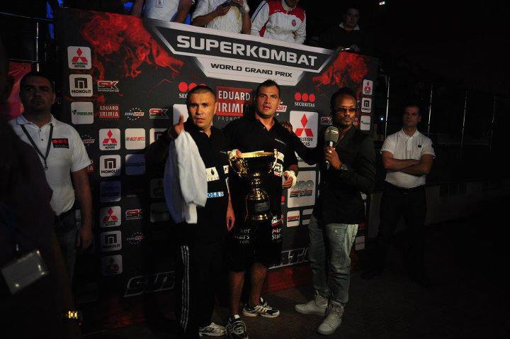 Ionuţ Iftimoaie revine în ring pe 10 noiembrie la Superkombat Craiova