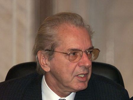 BREAKING NEWS. Doliu în politică: A murit Lucian Bolcaș