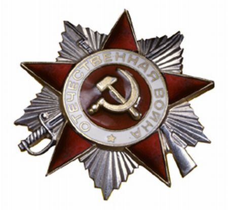 Simbolurile comuniste devin de astăzi ilegale în Republica Moldova