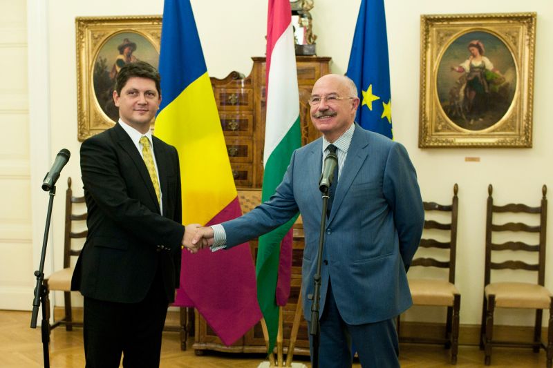 Titus Corlăţean: Nu acceptăm înhumarea lui Nyiro Jozsef în România