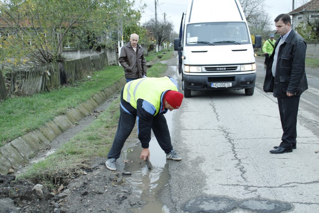 CJ Hunedoara, în conflict cu drumarii de la Strabag