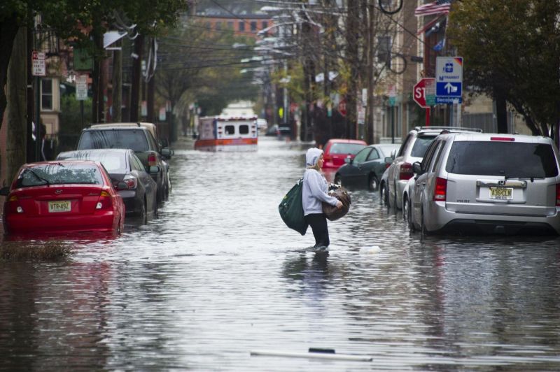 După uraganul Sandy, o NOUĂ FURTUNĂ AMENINŢĂ SUA. 1 milion de oameni fără curent electric în New Jersey