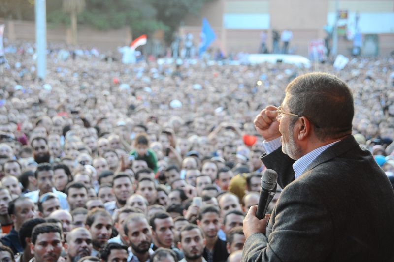 Egipt: PROTESTATARII ?i-au instalat corturile în PIA?A TAHRIR. Judec?torii amenin?? cu GREVA GENERAL?