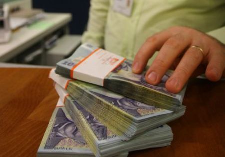 MEGA-FRAUDA DE 22 milioane de euro. CUM AU OPERAT bancherii timp de doi ani