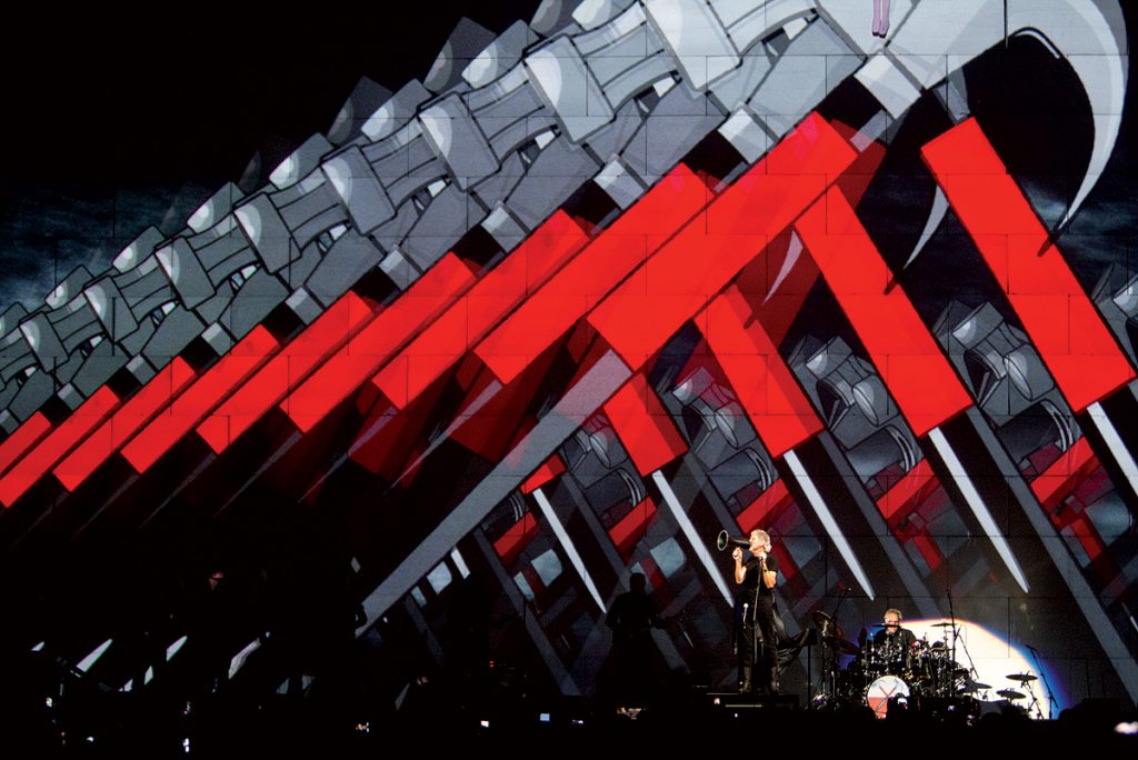 SENZAŢIONAL: The Wall şi Roger Waters în România. "Cel mai mare show făcut vreodată!" (VIDEO)