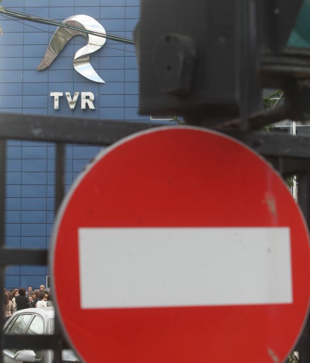 TVR, 80% reluări: 3.000 de oameni, plătiţi ca să stea