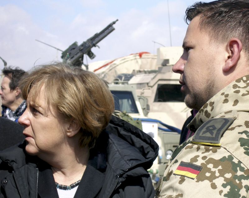 Guvernul de la Berlin aprob? trimiterea a 400 de militari nem?i la grani?a turco-sirian?