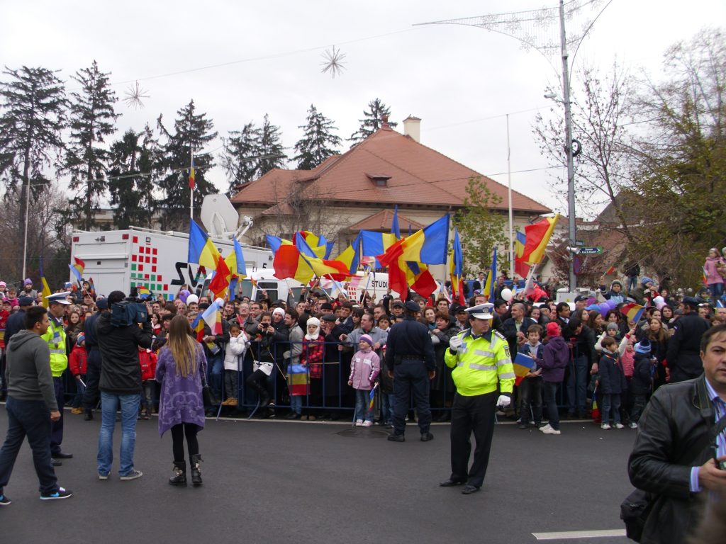 HUIDUIELILE la adresa lui Ponta ?i Antonescu "nu s-au v?zut" la televizor. PRE?EDINTELE, PUS PE „MUTE”