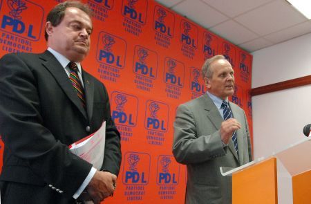 Theodor Stolojan: PDL nu trebuia s? cedeze func?ia de prim-ministru
