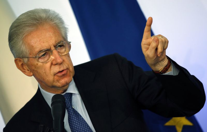 UPDATE. Mario Monti nu se al?tur? niciunui partid politic, dar este dispus s? conduc? Italia, dac? Parlamentul i-o cere