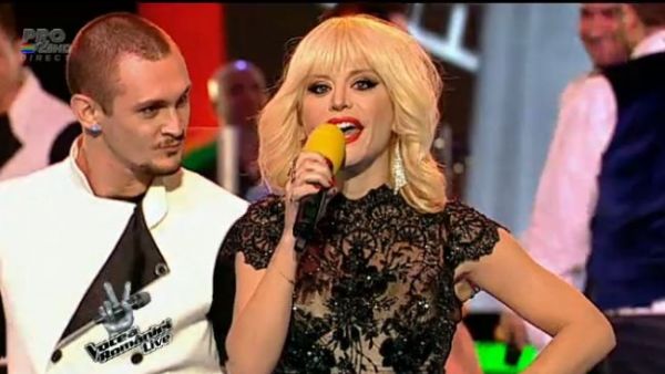 VOCEA ROMÂNIEI: Loredana a izbucnit în LACRIMI la melodia Doinei Sp?taru