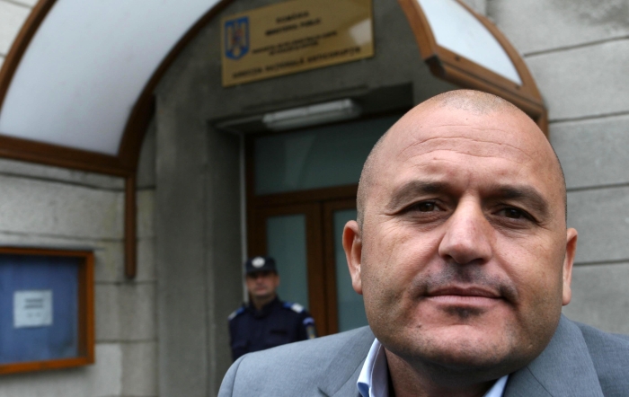 Adrian Mititelu, evacuat din nou de pe „Ion Oblemenco”! Patronul echipei FC Universitatea riscă falimentul