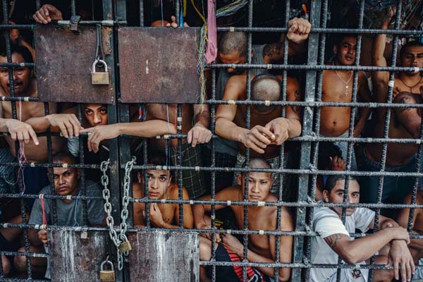 Cea mai rea închisoare din lume. "Deținuții sunt ținuți în CUŞTI, ca niște animale"| GALERIE FOTO
