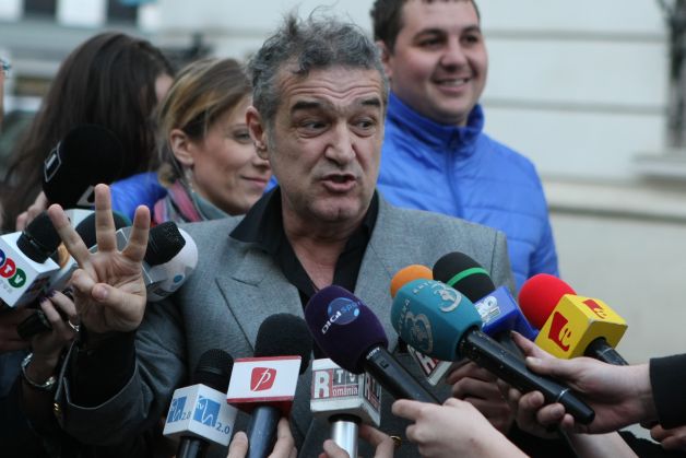 Gigi Becali: „Cer întreruperea pedepsei. Am dureri mari, nu pot dormi noaptea. Vreau să mă operez în străinătate”