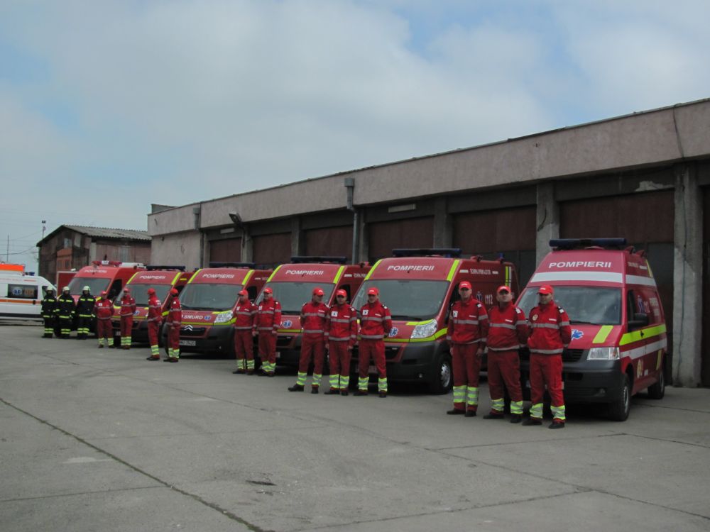 ISU Dobrogea concediază astăzi peste 150 de pompieri "angajaţi ilegal"