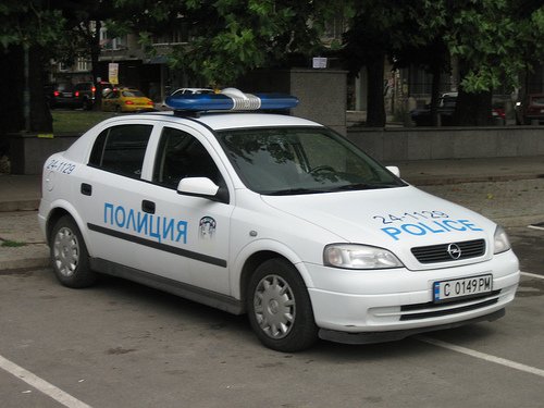 Maşina consulului onorific al României la Burgas a fost VANDALIZATĂ