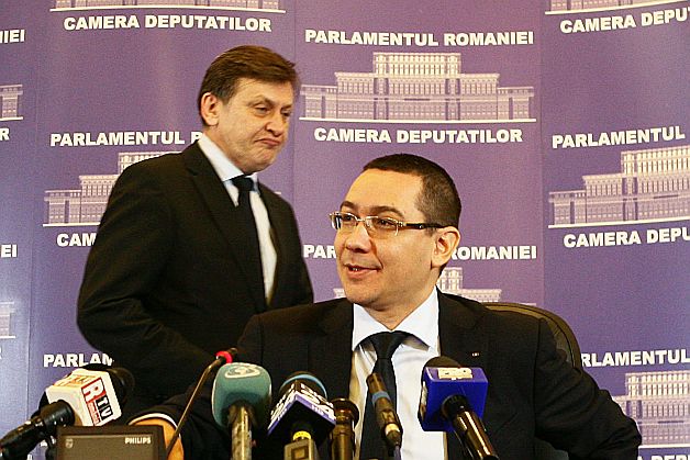 Ponta: Şeful campaniei PSD la PE e Dragnea, când vine din Israel. Antonescu: Nu când, dacă...