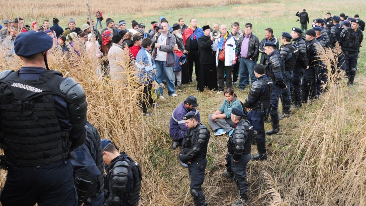 PROTESTELE de la Pungești, EPISODUL doi. Ce SURPRIZĂ le pregătesc localnicii angajaților CHEVRON